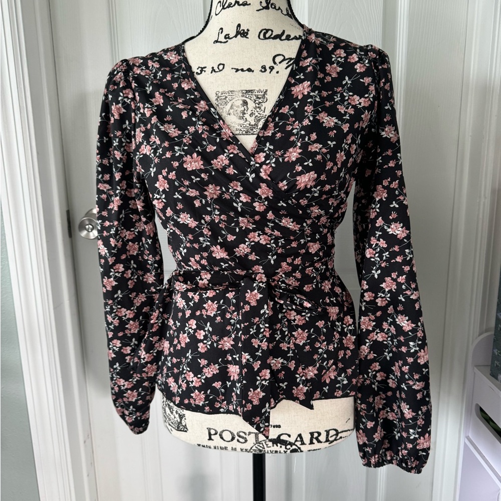 SHEIN Black and Pink Wrap Blouse with Bishop Sleeves